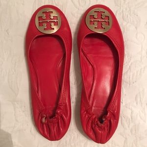 Tory Burch red flats with gold accent